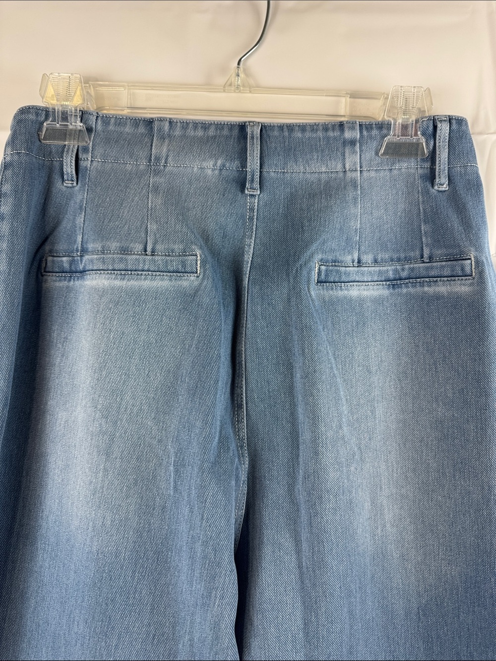 HALARA Light Wash Wide-Leg Denim Jeans - Picture 6 of 15